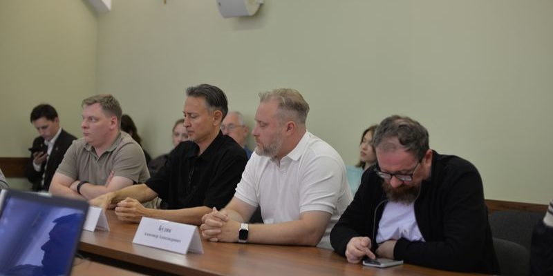 ФОТО: Четвертая Дискуссионная площадка